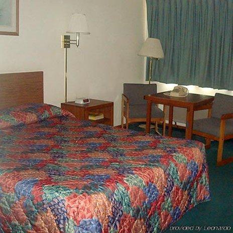 Anderson Chesterfield Travel Inn Daleville Camera foto